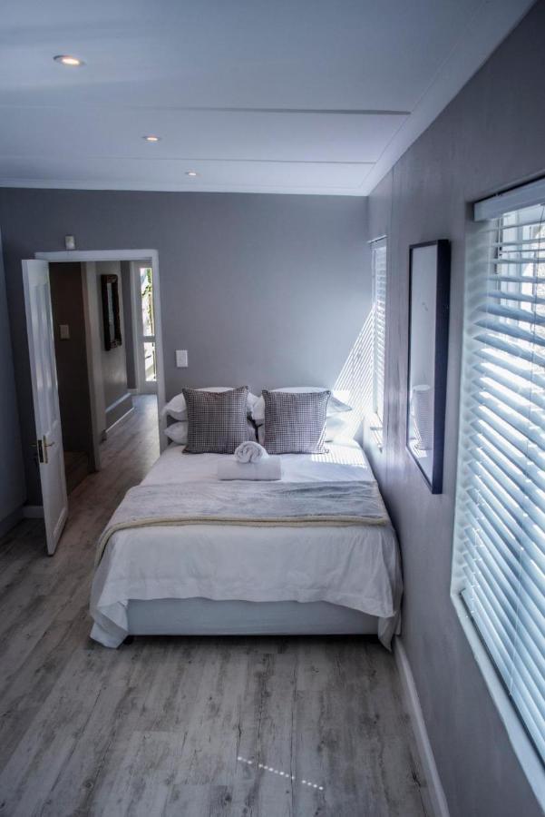 Willa Seven On Flora- Hot Tub, Modern With Amazing Outside Area Hermanus Zewnętrze zdjęcie